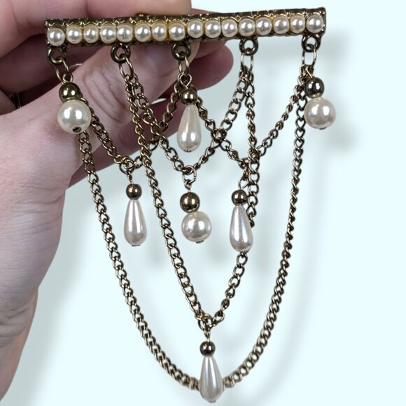 V Faux Pearl Danglig Bar Brooch - Picture 4 of 7